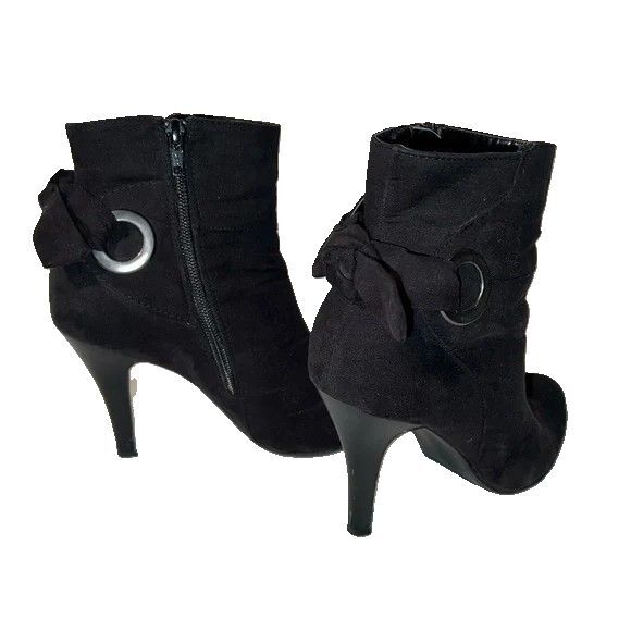 NWOB New Direction High Heeled Side Zip Black Boots w/Bow Tie Back, 6.5M - Picture 14 of 15